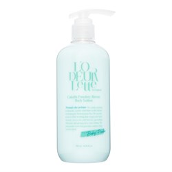 LODEURLETTE Парфюмированный лосьон для тела c ароматом детской присыпки / In England Colorfit Powdery Breeze Body Lotion, 500 мл 24042-65771 - фото 14781037
